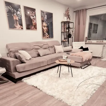 Apartment Huoneisto Olavinlinnan Laehellae *